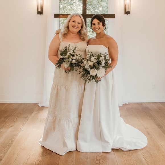 Revelry Luxe Violet Jacquard Dress Flutter Strap Corset Back Size 24 Champagne - Picture 6 of 16